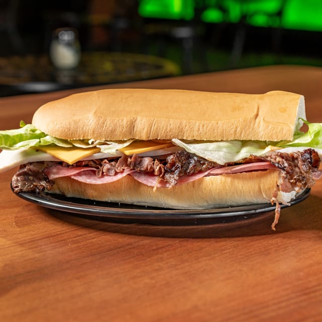 Torpedo Deluxe Sandwich.